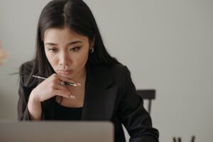 Tips Menyusun Bab Penelitian Sebelumnya yang Relevan