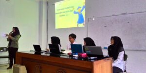 Cara menghadapi seminar skripsi UT
